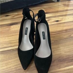 Nine West Black Heels Elegant and Timeless